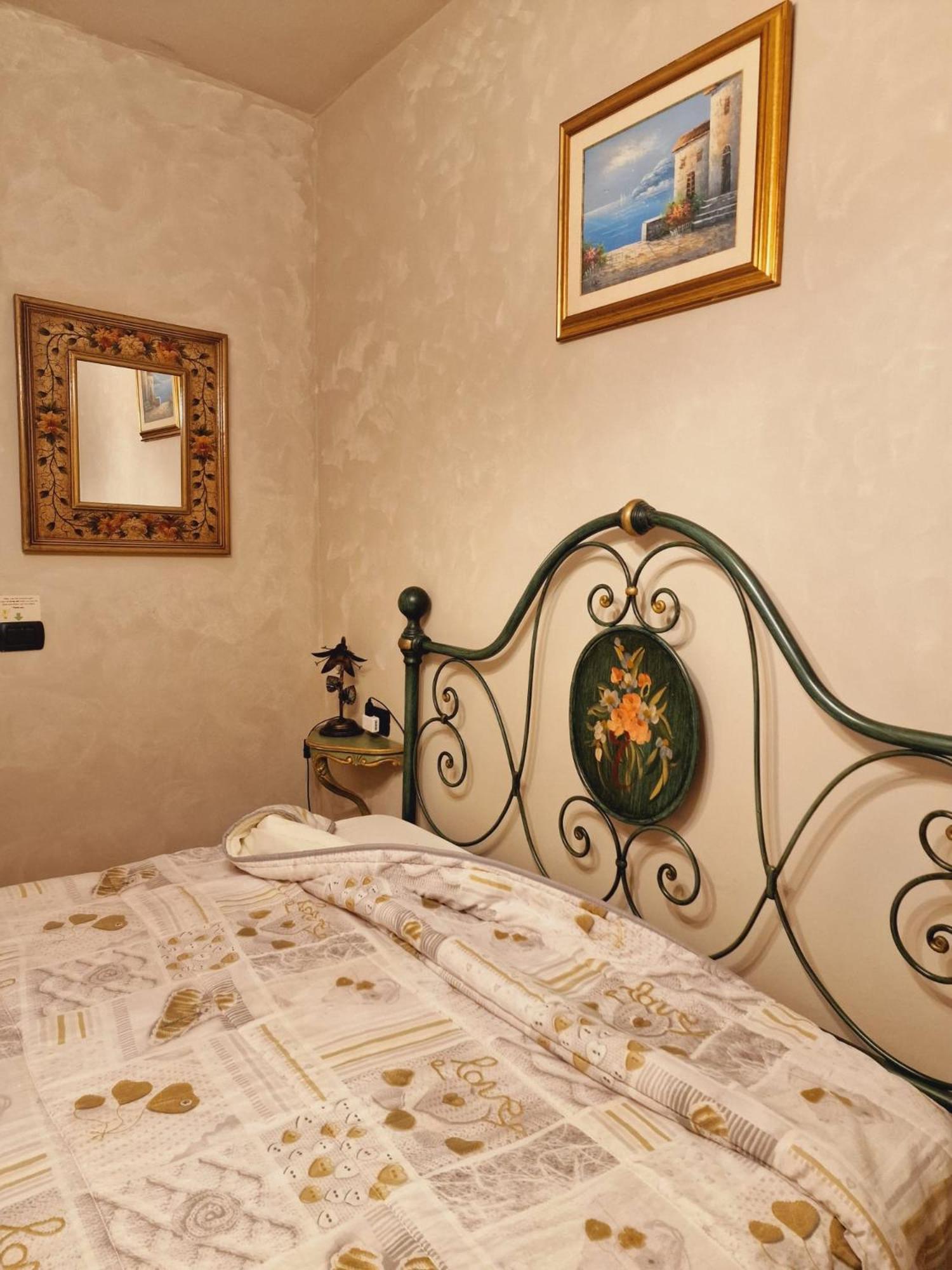 Maison d'hôtes Il Sodino 1738 - Locazione Turistica à San Feliciano Extérieur photo