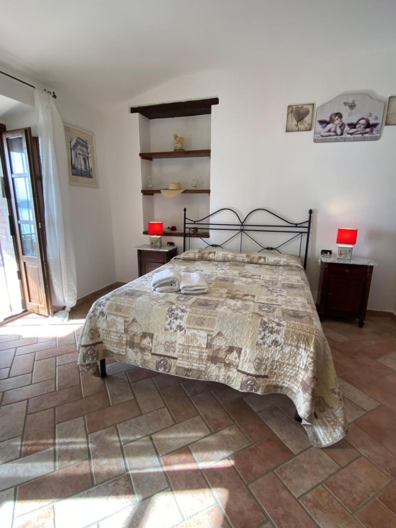 Maison d'hôtes Il Sodino 1738 - Locazione Turistica à San Feliciano Extérieur photo